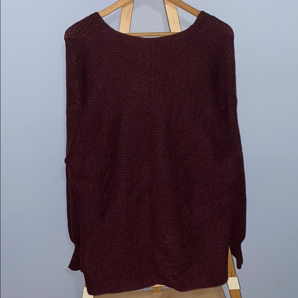 1 State Maroon balloon sleeve sweater size med - Picture 7 of 7